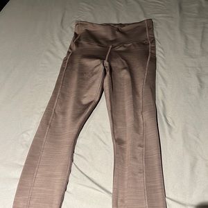 Athleta Ultimate Stash Pocket Tight 7/8